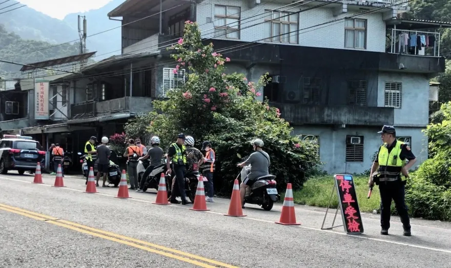 警預防畢業季、暑假山道猴肆虐　北宜公路聯合稽查取締違規車