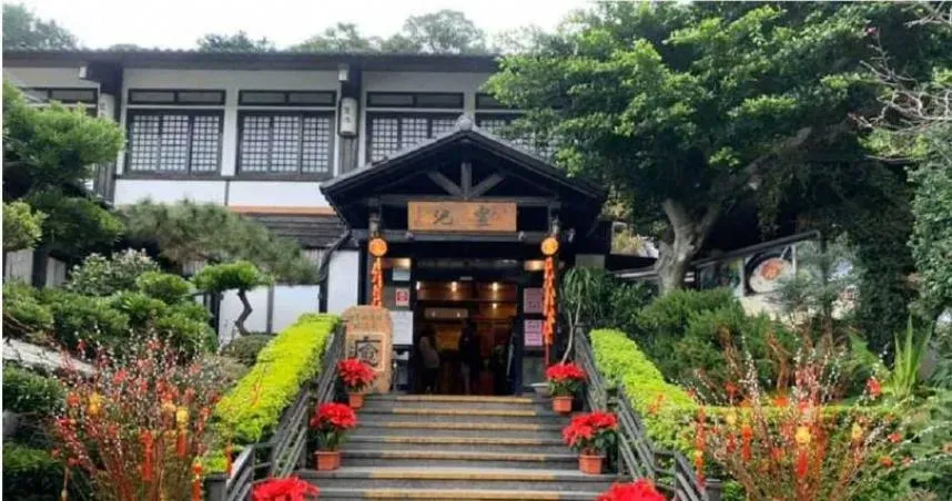 販賣泡湯連結片10多人受害　「皇池溫泉」偷拍狼抓到了！
