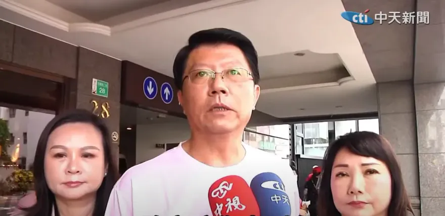 林俊憲民調首次超前陳亭妃　謝龍介：民進黨的「助選式民調」