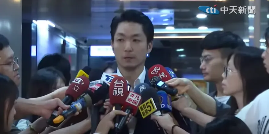 蔣萬安慶教師節除「柯政」　台北市恢復2000元敬師禮金