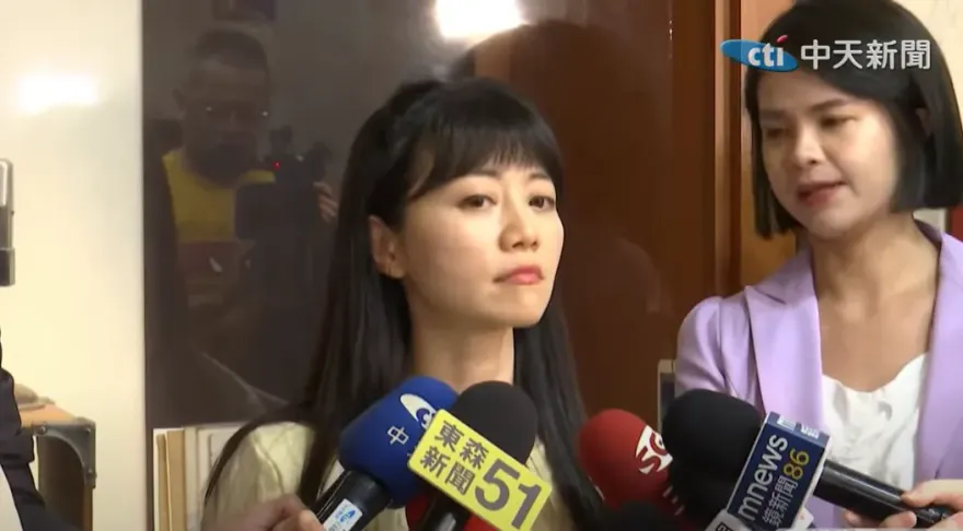 高嘉瑜董座美夢落空！欣欣發重訊由李文英接法人代表