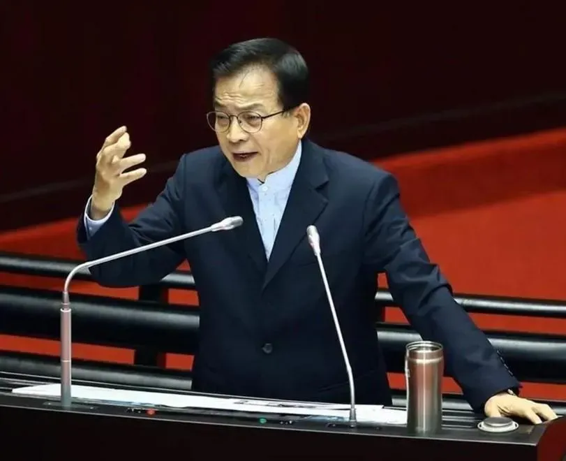 雷神A台灣錢竟嗆這句勒索　賴士葆怒：國防部還幫美言