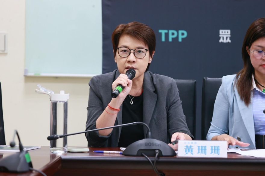 對兩年條款表態！黃珊珊力挺接棒人是「國會即戰力」