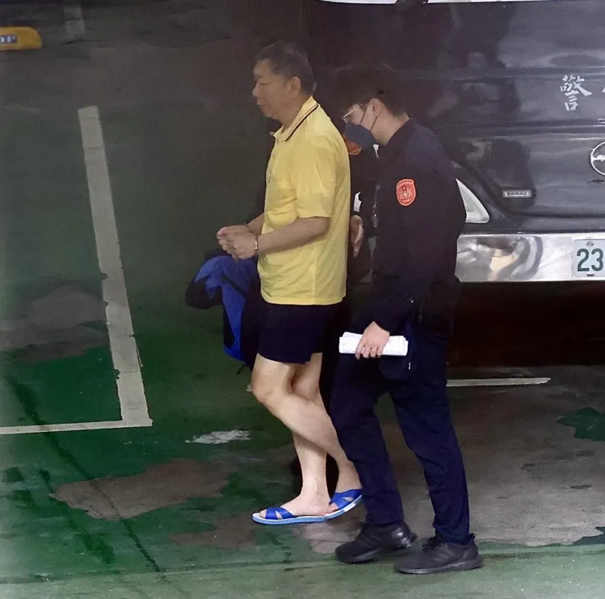 柯文哲為USB破解慌問吳宗憲？黃健豪揭真相　爆料媒體人認錯並「封嘴」