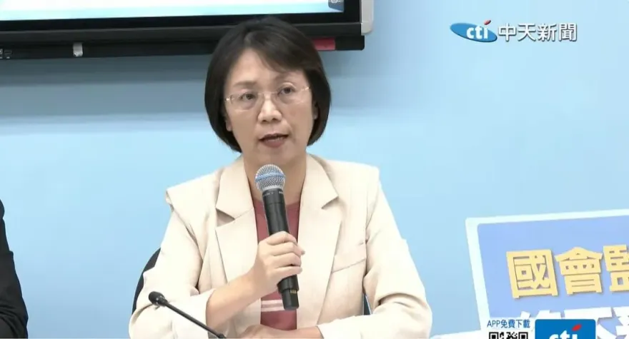 退將赴陸唱對岸國歌遭砍月退俸　翁曉玲質疑「違憲」出招：提案修法刪罰則
