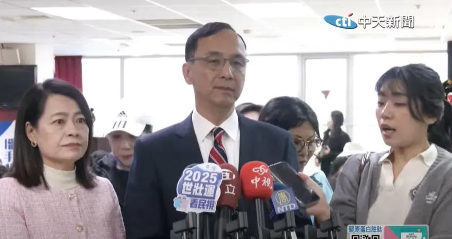 柯爸今早病逝　朱立倫哀悼：盼柯文哲和家屬節哀
