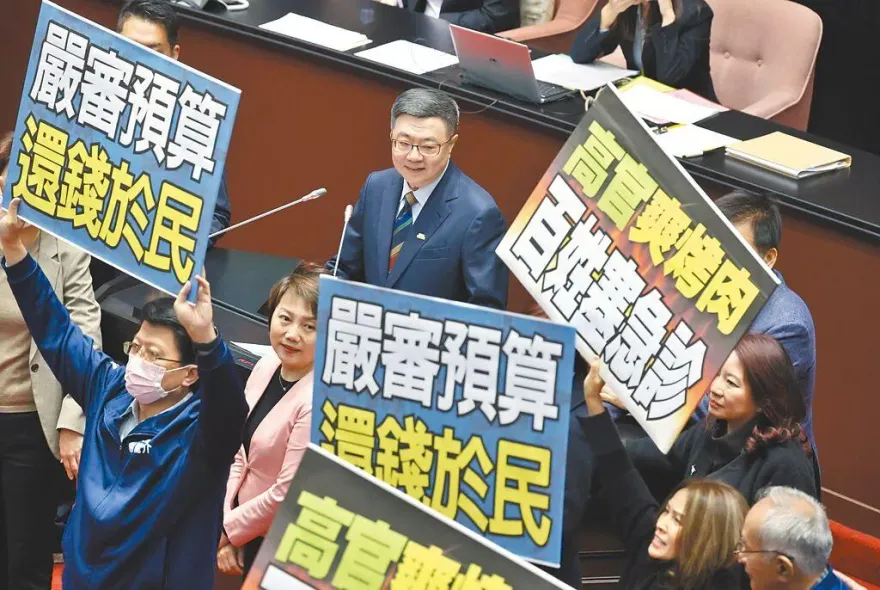 網傳最快9月領到現金1萬　事實查核中心闢謠：她沒講過