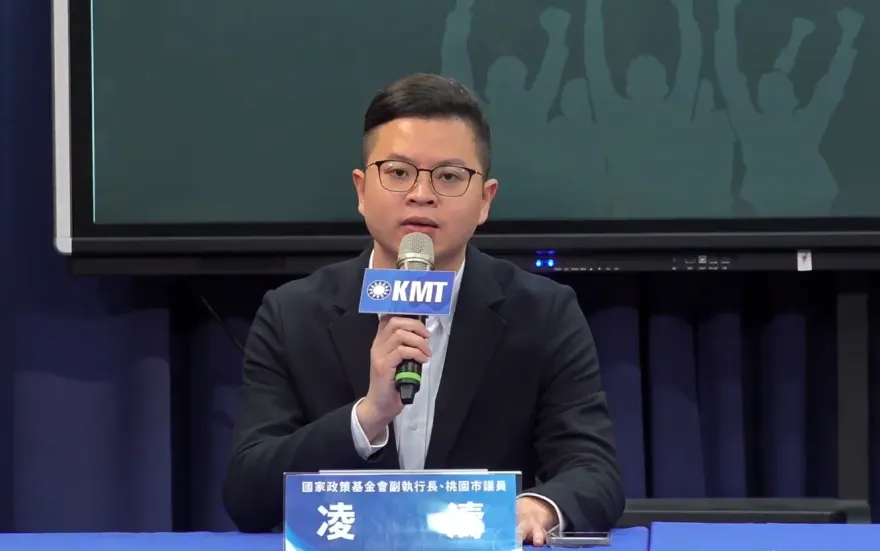柯建銘不滿傅崐萁坐Ｃ位大鬧！凌濤：台灣真要讓他繼續胡鬧下去嗎