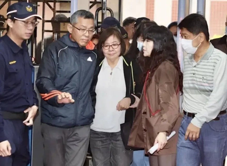 趙少康力挺黃呂錦茹　曝她曾說：我絕不會笨到去抄名單