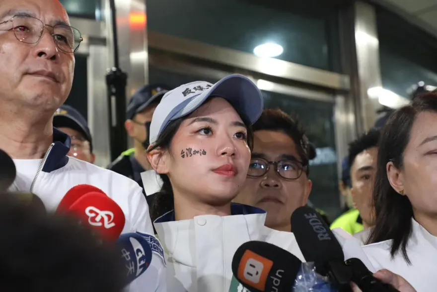 德國在台協會批朱立倫　發言人楊智伃發中、英文回應