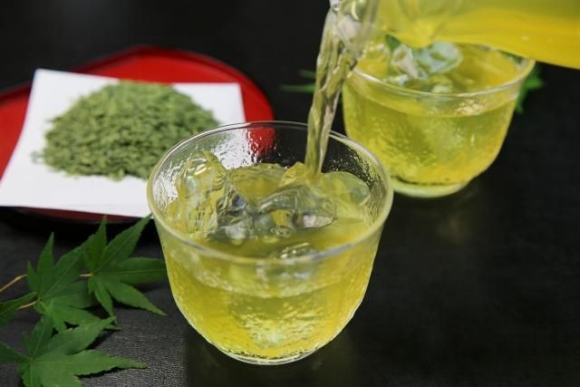 醫揭綠茶黃金比例！有助睡眠品質升級、延緩失智