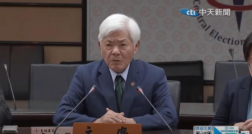 揪李進勇公務車違停、叫公務員拿外帶　陳冠安轟：辭職下台