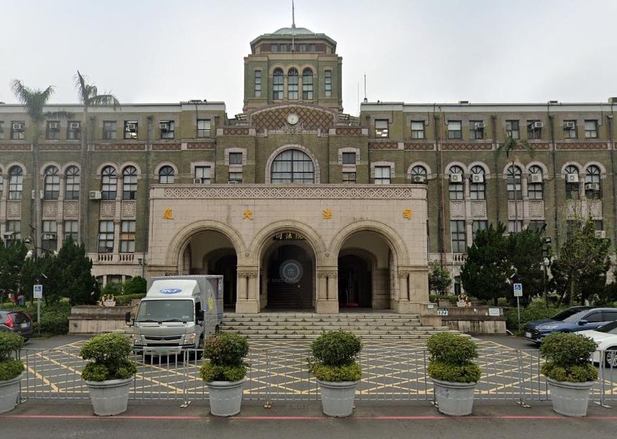 新北夫妻墜樓亡釀悲劇！傳妻生前「曾念經抵抗公公侵犯」
