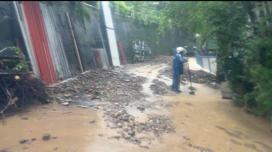 雨量全台最多！屏東口社村道路遭土石泥流掩蓋