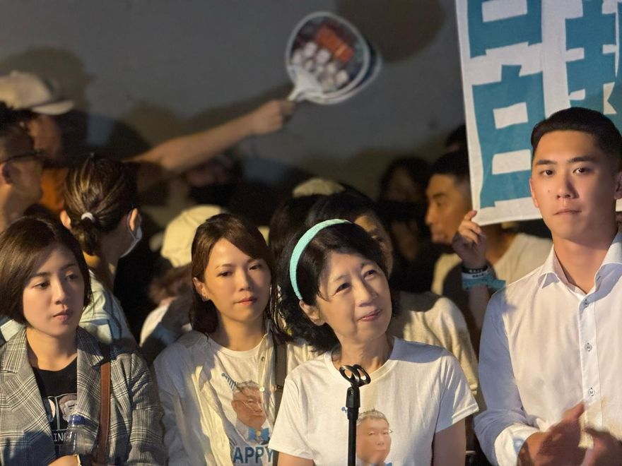 鍾小平向柯文哲道歉換和解！陳佩琪還有氣：我再告一次