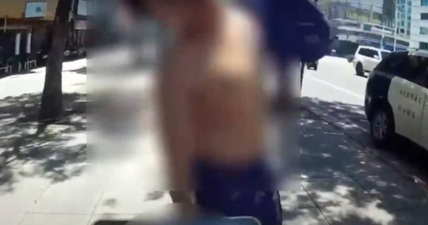 高雄男車禍後脫衣躺地嗆聲！控警私刑遭影片打臉秒刪文