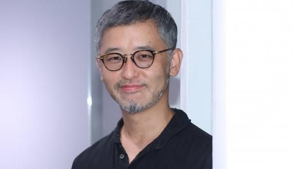 沒帶上小栗旬！《戰疫前線》導演來台道歉　曝窪塚洋介讚嘆道具細節