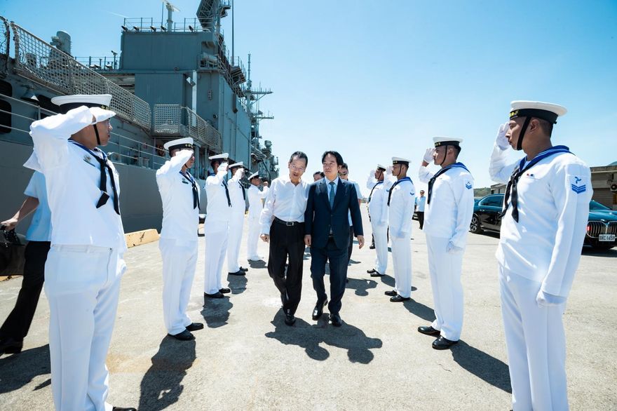 賴清德重大宣示！下一代巡防艦計畫重啟　退將喊話：切勿好大喜功
