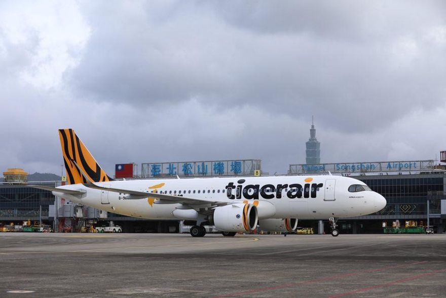 飛機巷拍飛機遭勸離　航空迷火大：被當間諜不合理