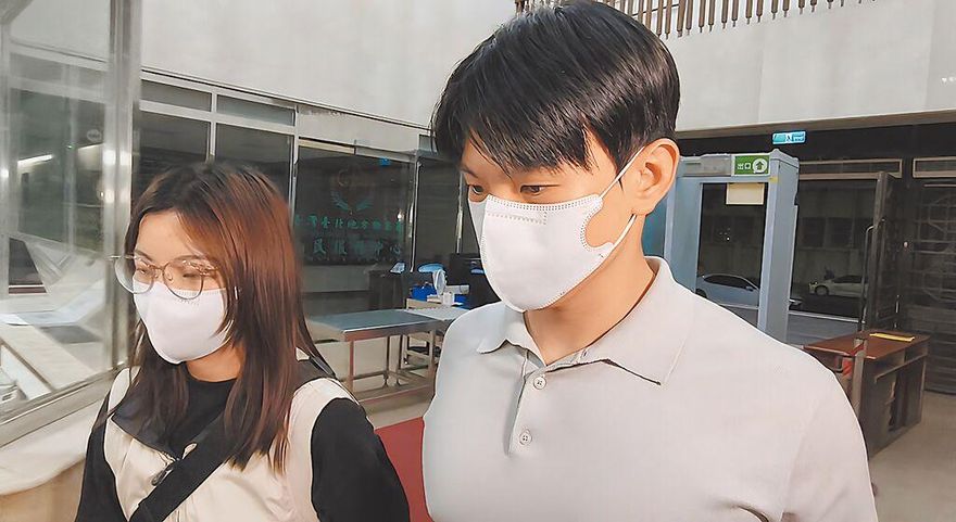 「小英男孩」肉粽串？彭華幹爆光電業潛規則：不會只拿200萬