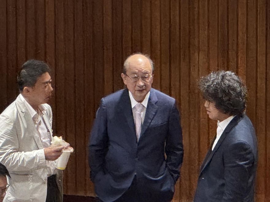 賴清德想硬逼英系就範？謝寒冰斷言後果：民進黨會立馬大亂