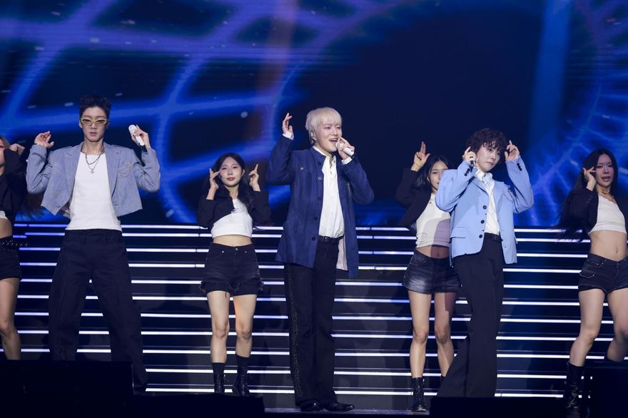 WINNER夜市狂嗑美食「最愛雞排香腸」  承諾台粉：每年至少來2次
