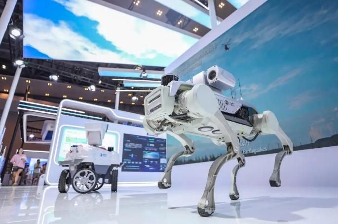 陸AI企業突破5000家！人形機器人一年迭代兩次