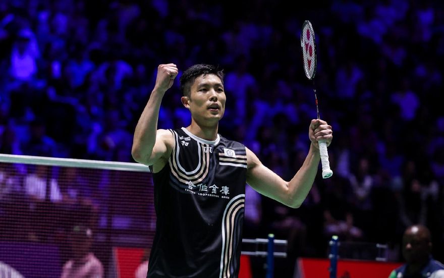 30分鐘速勝！周天成直落二擊敗大陸新星　香港羽賽晉16強