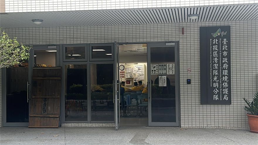 清潔隊員送拾荒嬤舊電鍋貪污罪起訴　隊上同事看法兩極
