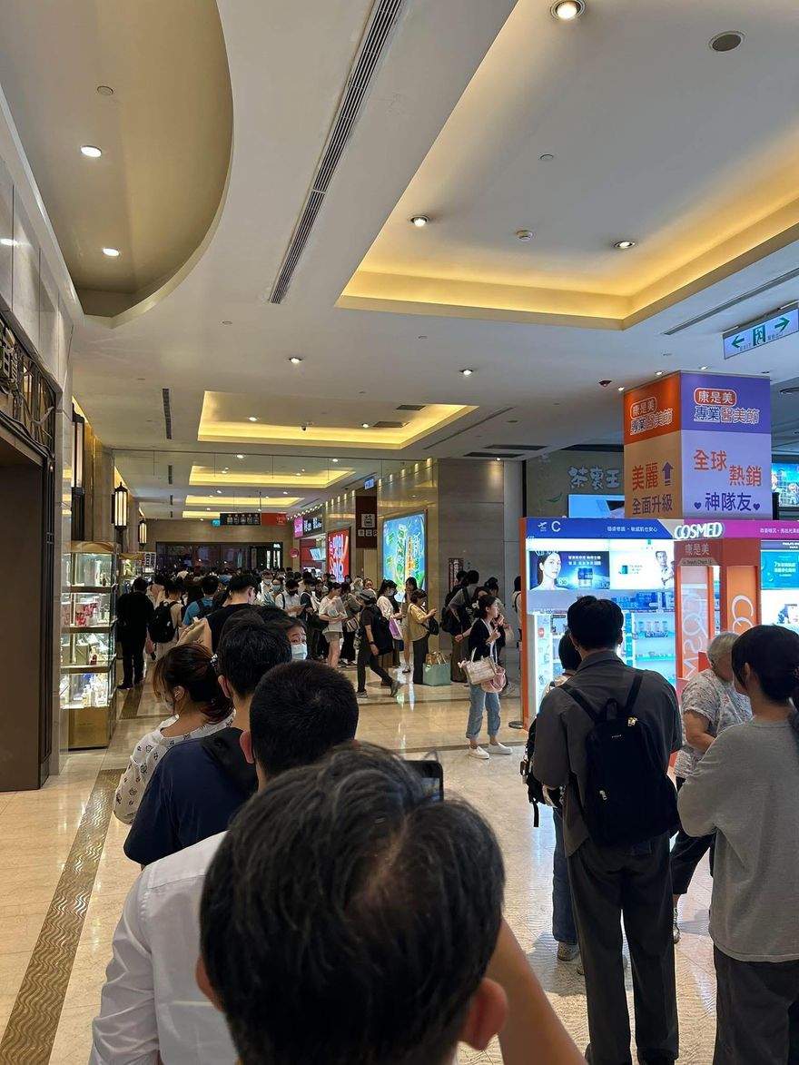雪隧出事了！高科技設備遭撞毀「封閉搶修」國道客運排爆