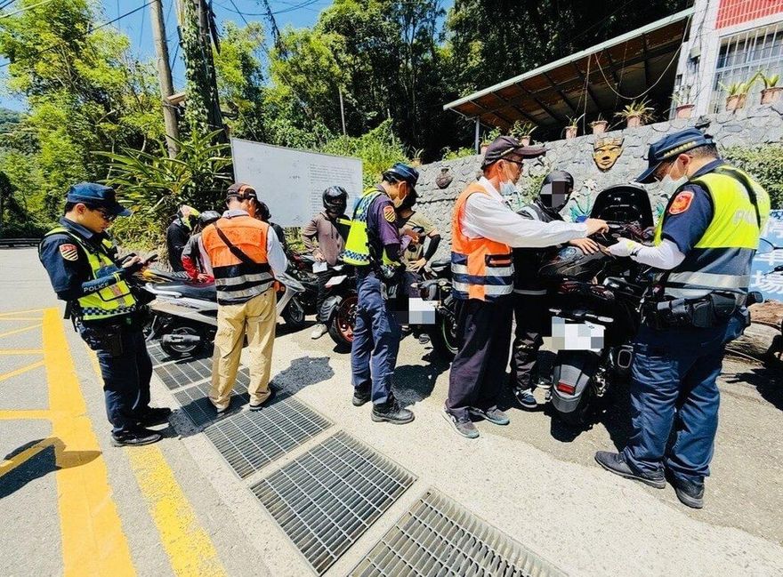 台24線「交通大執法」 ！首日就開出21張罰單　罰鍰破萬