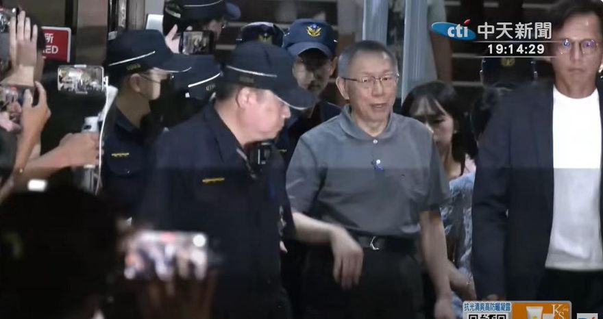 柯文哲維持交保　侯漢廷曝最大關鍵：司法畏懼民意見風轉舵