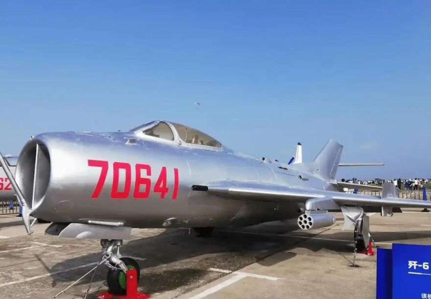 殲-6無人機長春航展首亮相　老機新改「自殺式蜂群」降攻台成本