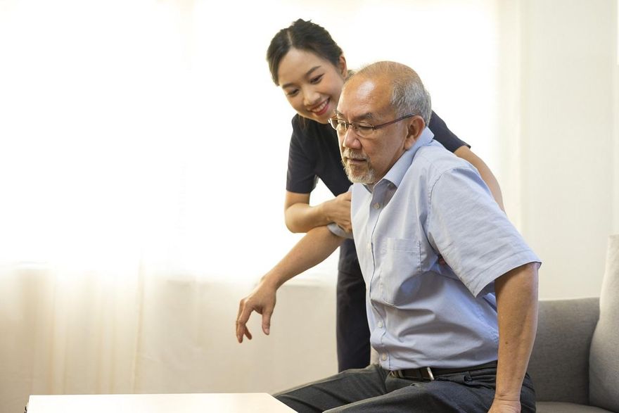 做不到「坐下、再起立」恐是心臟病前兆！ 死亡率也高6倍