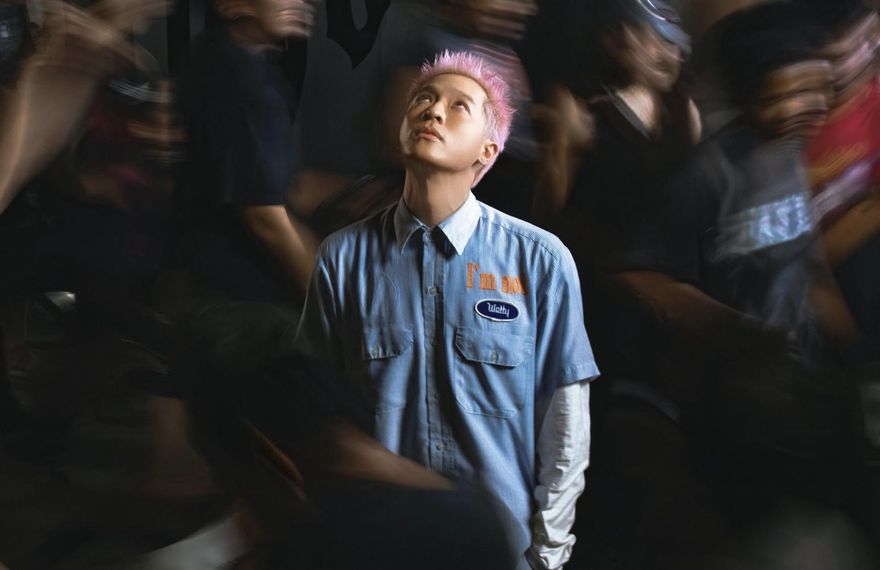 周湯豪克服懼高「硬著頭皮跳舞台」  狂躁吼腔傷到喉嚨