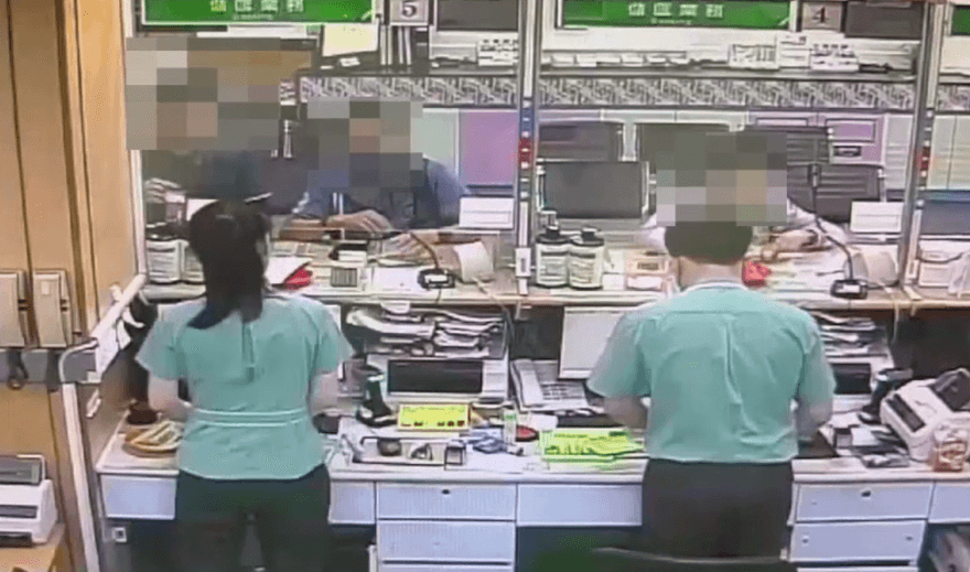影/台中「地面師」拐3人房產2200萬　還派「貨款掮客」陪提款