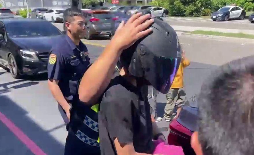 影/新竹逆向高速撞工地害4命　15歲中輟生嘴硬不認有開車
