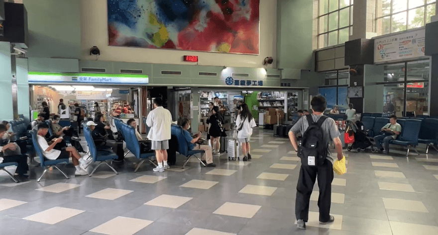 影/強颱樺加沙來襲！　台鐵南迴線中午12時後全面停駛