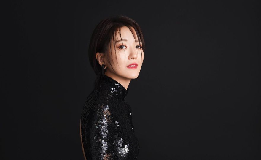 唱紅〈陪我看日出〉！蔡淳佳出道25年返台北開唱　47歲凍齡美貌曝