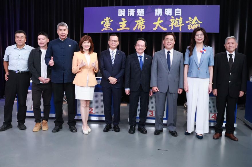 國民黨主席6.4萬人網路投票！鄭麗文居冠支持度67%