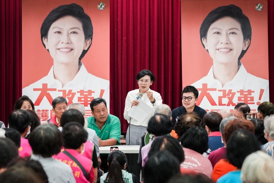 全力拚綠營高雄市長初選　林岱樺喊大改革、護國市長！