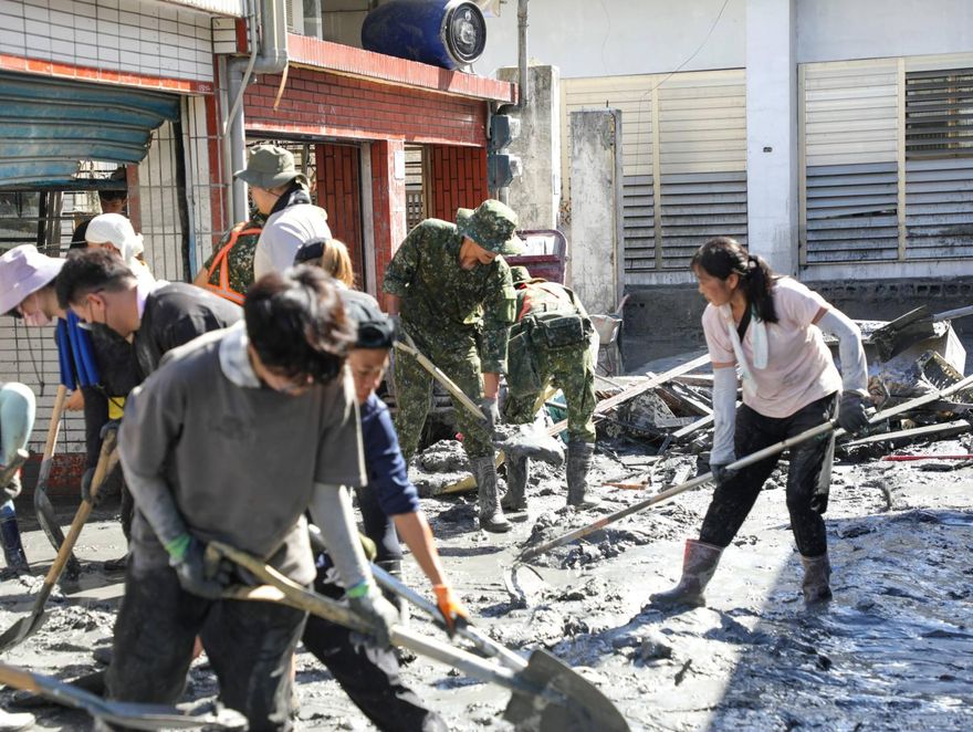 正妹花蓮救災遭阿伯騷擾「一下就好」　警研判：非當地人