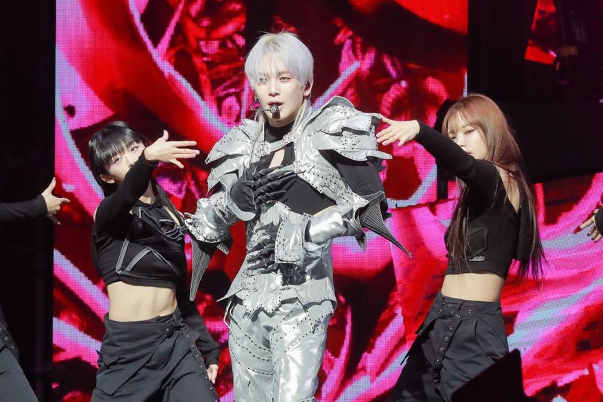 觀音、紅衣厲鬼、小倩齊聚！SHINee KEY開唱變台灣怪談主題趴