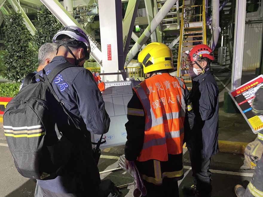 台塑林園廠驚傳馬達起火！　中秋夜火警...無人傷亡