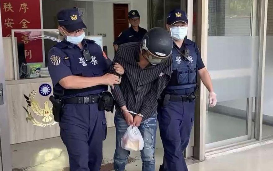 五權車站推站務員落軌摔斷腿　嫌犯殺人未遂罪羈押