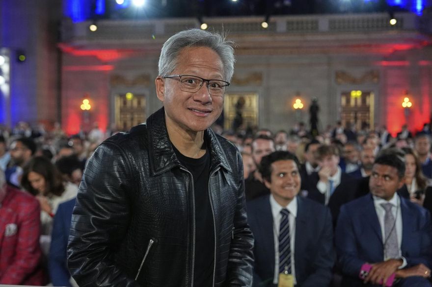 昔是「仇敵」今是「戀人」！黃仁勳笑談與英特爾逾30年恩怨