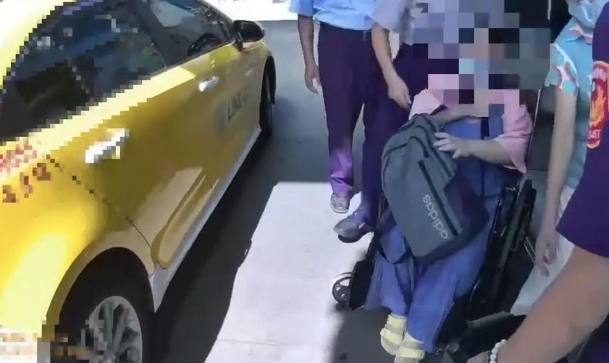 影/新北孕婦臨盆達小黃困車陣　警鳴笛開道助火速送醫
