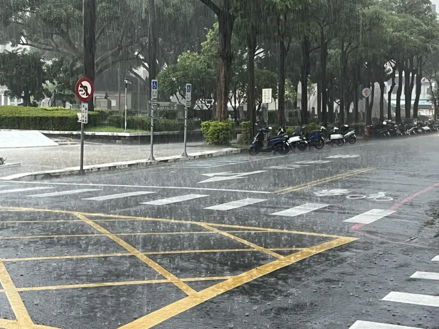 國家警報響！大雷雨游擊10縣市　下週四全台迎好天氣