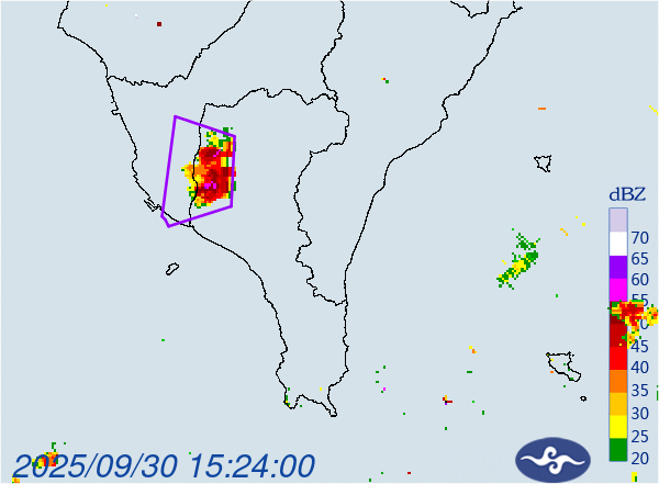 下班帶傘！雷雨猛轟高屏23地　屏東萬丹急發淹水警戒